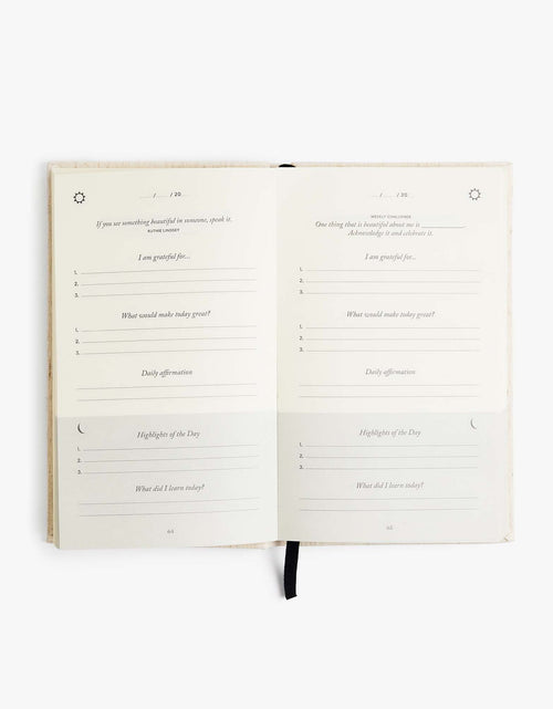 Load image into Gallery viewer, The Five Minute Journal - Original Linen
