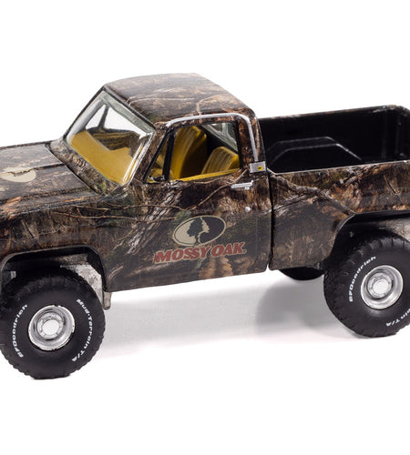 1983 Chevrolet Silverado Pickup Truck Mossy Oak Diecast