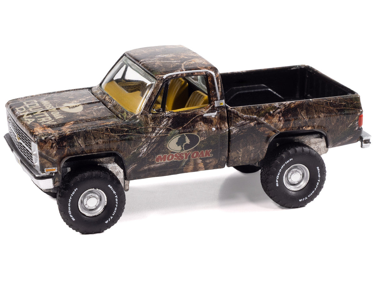 1983 Chevrolet Silverado Pickup Truck Mossy Oak Diecast