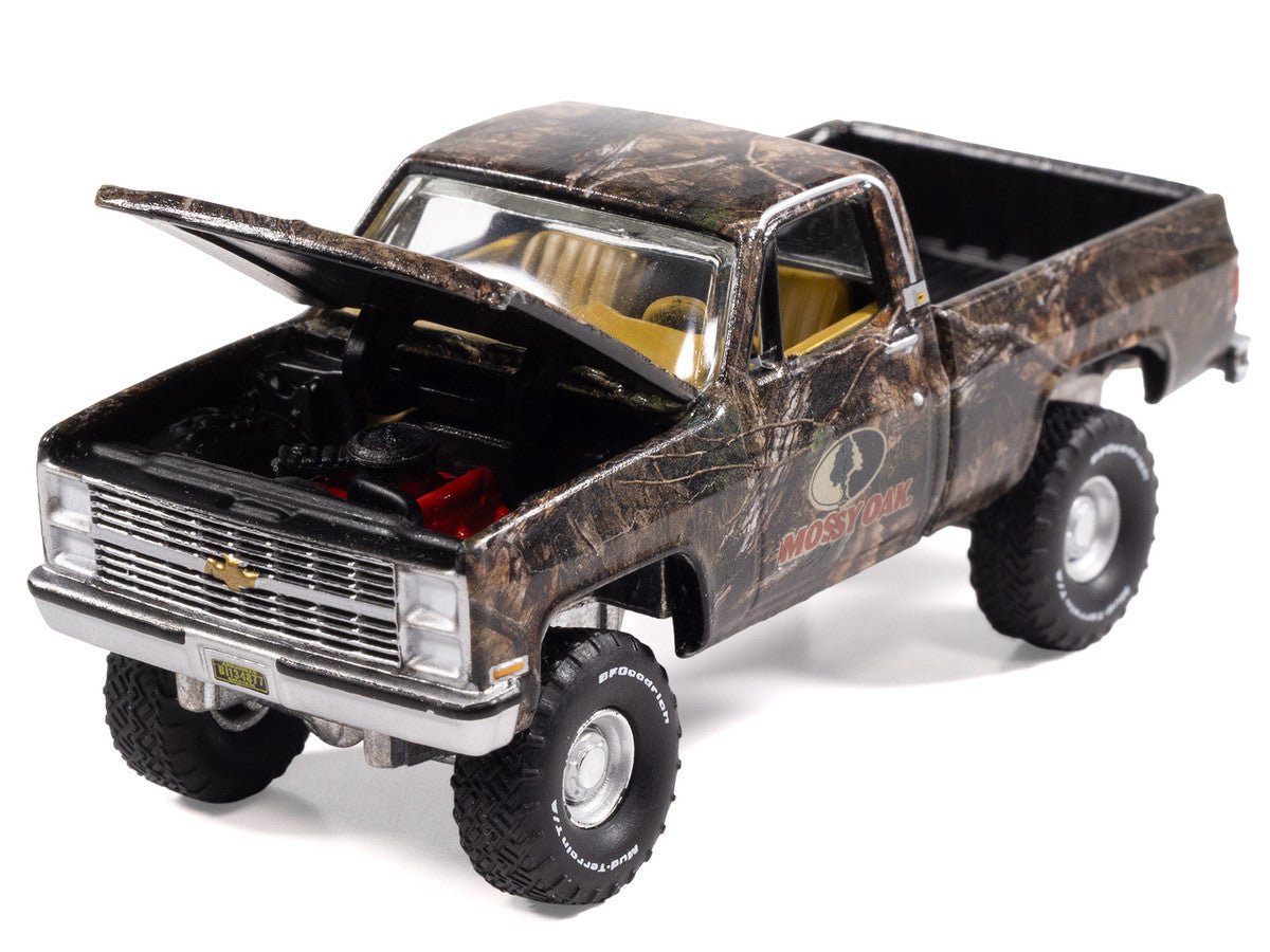1983 Chevrolet Silverado Pickup Truck Mossy Oak Diecast