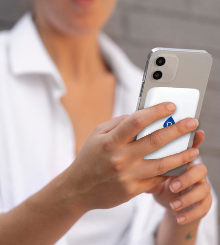 Magnetic Wireless Power Bank – Portable, Powerful, Effortless Charging