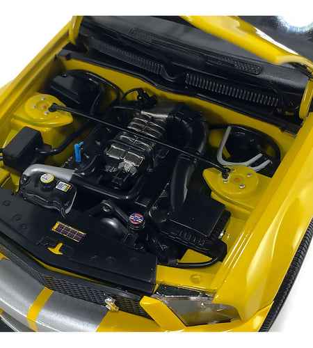 2007 Ford Shelby GT500 Diecast Model Car Yellow 1/18